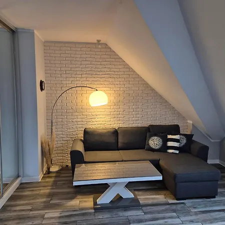 Kapitanska 14 Przy Porcie Z Widokiem Na Morze * Колобжег